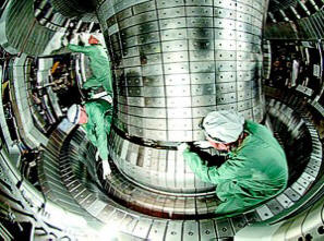 Biztonságos ITER  fúziós reaktor telepítése