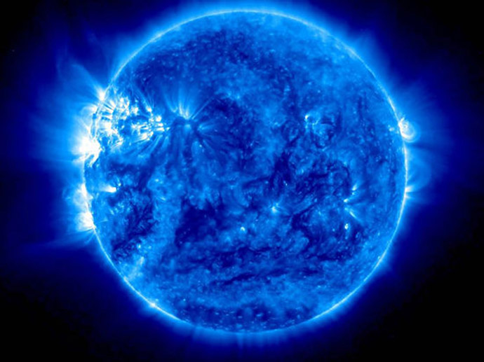 November 15-én a Föld belemerül a sötétségbe