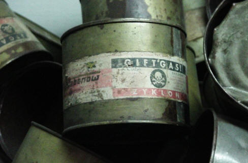 10-technikusok eltávozott-bad-Zyklon-670