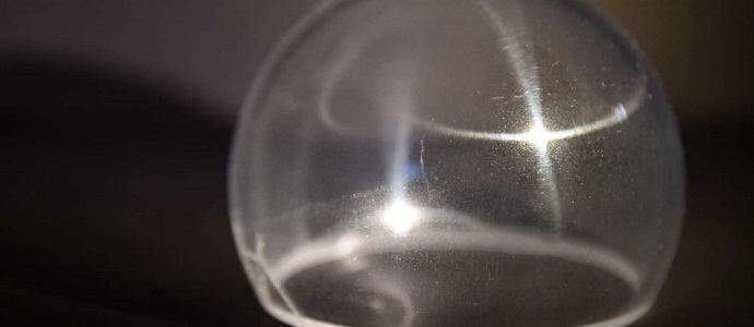 Az amerikaiak átlátszó kerámia páncélt fejlesztettek ki.