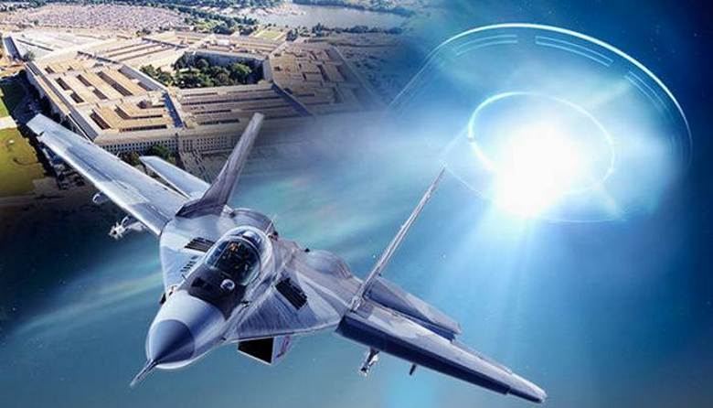 Az amerikai pilóta tárgyalásokat folytat az UFO-kkal