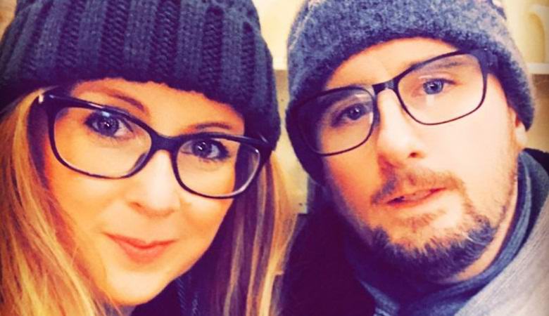 Egy angol pár fényképezett egy kísérteties szerzetes régi kastélyában