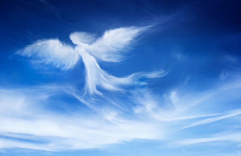 Apokaliptikus hangok az égből Kanada és Indonézia felett