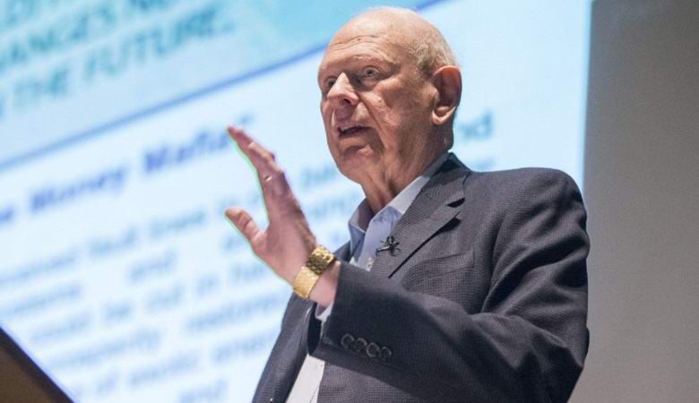 A volt kanadai védelmi miniszter új nyilatkozatot tett az idegenekről