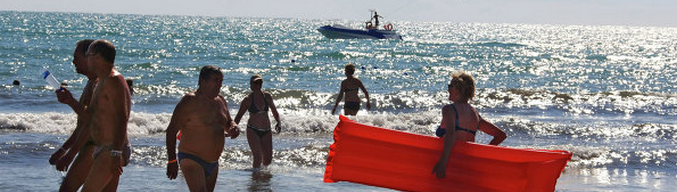 A karkötő egynél több gyermeket fog megmenteni!