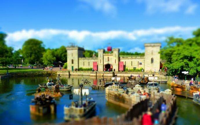 A brit egy szellemet fényképeztek, amely egy szórakoztató parkot átokol