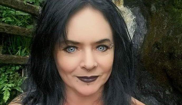 A brit azt állítja, hogy még fényképezett