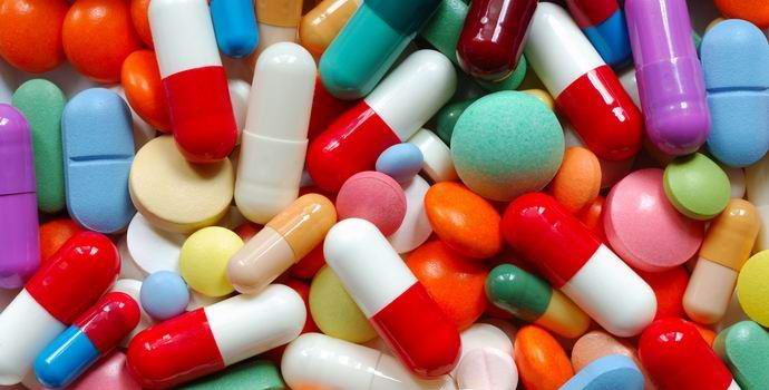 Az emberiség azzal fenyeget, hogy kiszabadul a középkorban