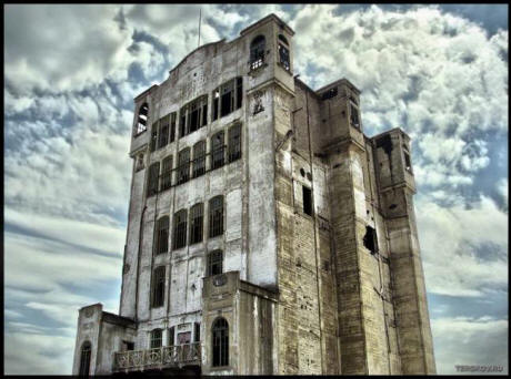 A cseljabinszki hallgatók megrémítették a szellemet egy régi liftből