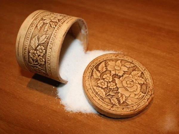 mi történik, ha sót szórsz 