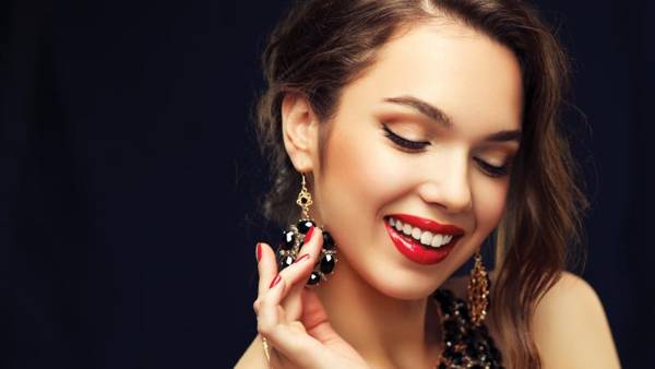 ómen, hogy elveszítsen egy fülbevalót 