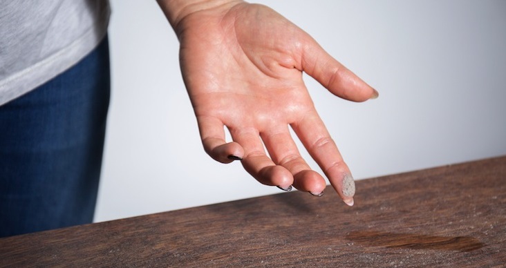 Mit mondhat a házpor egy emberről