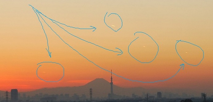 Az idegen cselekedetek lenyűgözik és örömmel