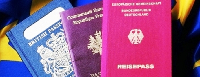 Tilos a kettős állampolgárság, de mi van a hármas állampolgársággal?