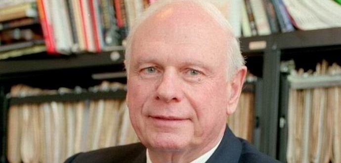 A kanadai védelmi miniszter újra beszélt az UFO-król