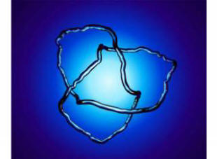 A fizikusok megtanultak a vizet csomókhoz kötni. Videó