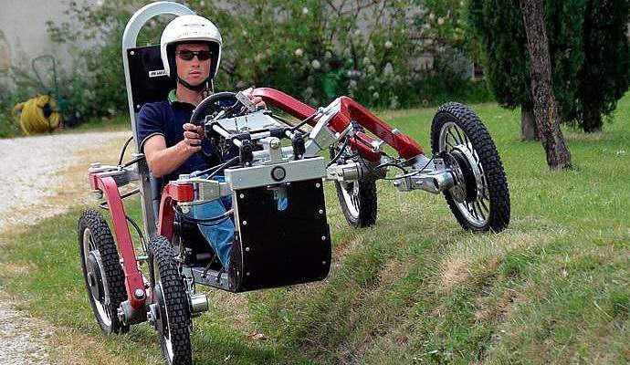 A franciák egy egyedi pókkocsit hoztak létre hihetetlen kereszttel