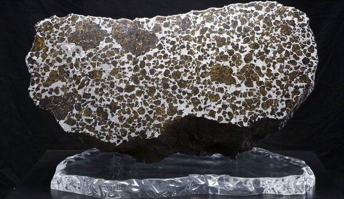 Fukan - a földönkívüli származás legritkább kincse