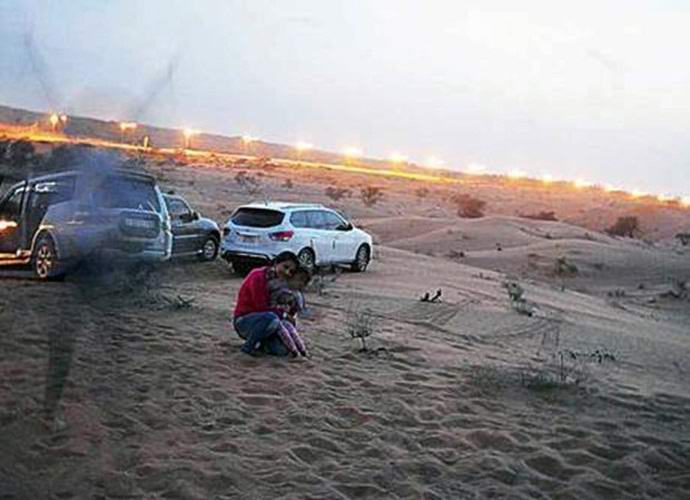Az indiai a következő világ egyik vendégét fényképezte