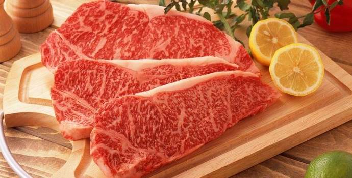 Az indiánok egy muszlim titokban marhahúst vettek ki