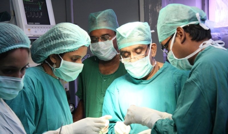 Az indiai orvosok 526 fogat távolítottak el egy hét éves gyermektől