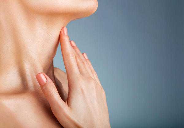 Miért viszkethet a nyak? 