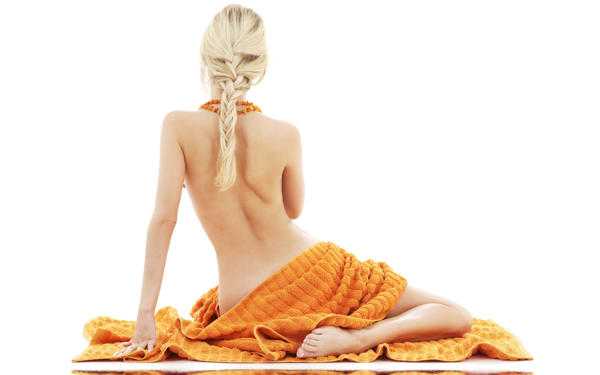 A gerinc és a lapockák területén 