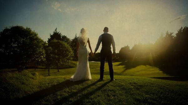 miért álmodom, hogy egy srác feleségül vesz egy másikat 