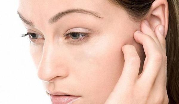 Miért viszket a fiúk és a lányok a bal vagy a jobb fül 