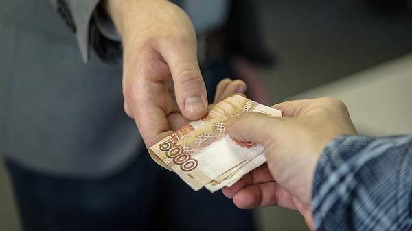 lehet-e pénzt kölcsönadni 