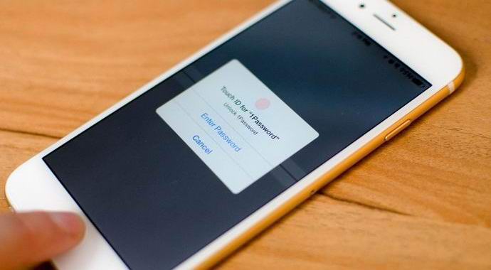 Az Egyesült Államok elnöki jelöltje megígérte, hogy feltör egy okostelefonot, vagy megöli a csomagtartóját