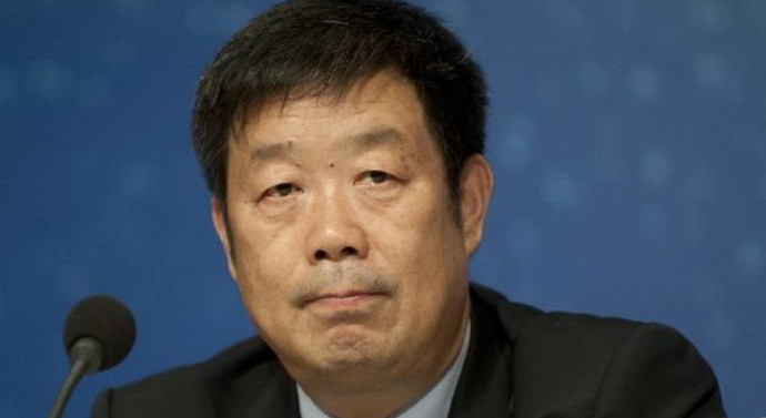 Kína nem akarja űrhajósokat küldeni a holdra