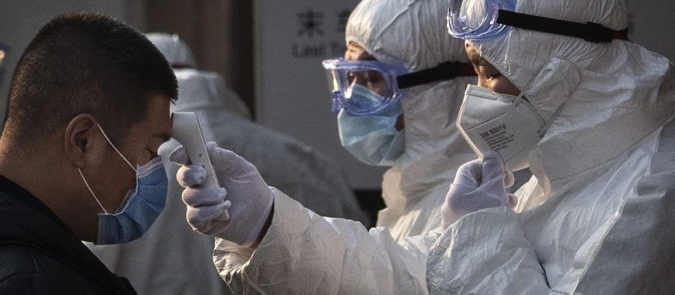 A kínai koronavírus a tünetek megjelenése előtt fertőző, hivatalos nyilatkozat 