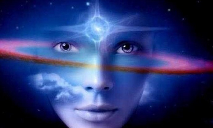 Mikor kerül kapcsolatba az idegenekkel?