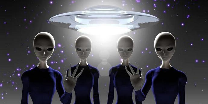 Kik a visszatérők, és miért hallgatnak az idegenekről