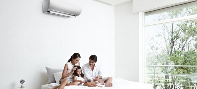 Az emberek két szörnyű dologgal jöttek elő: fegyverekre és légkondicionálókra.