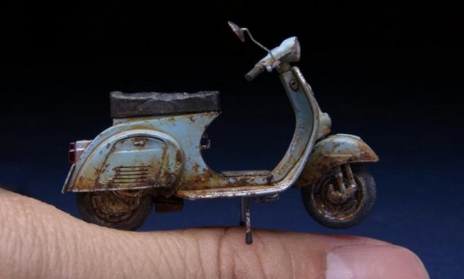 Miniatűr világ - tele szomorú valósággal