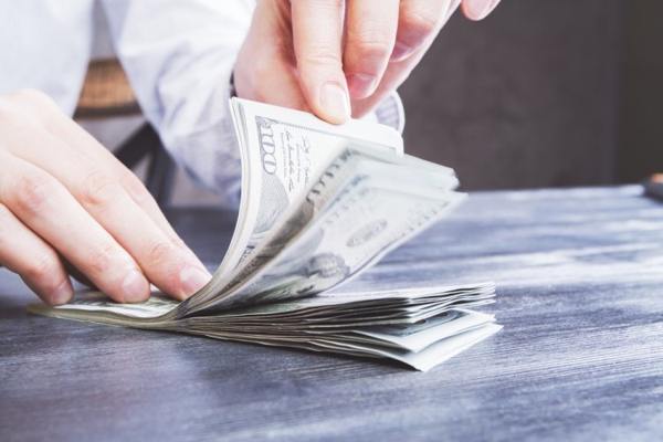 lehet-e éjszakára pénzt számolni? 