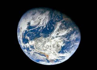 Egy temető jelenik meg a Föld pályáján