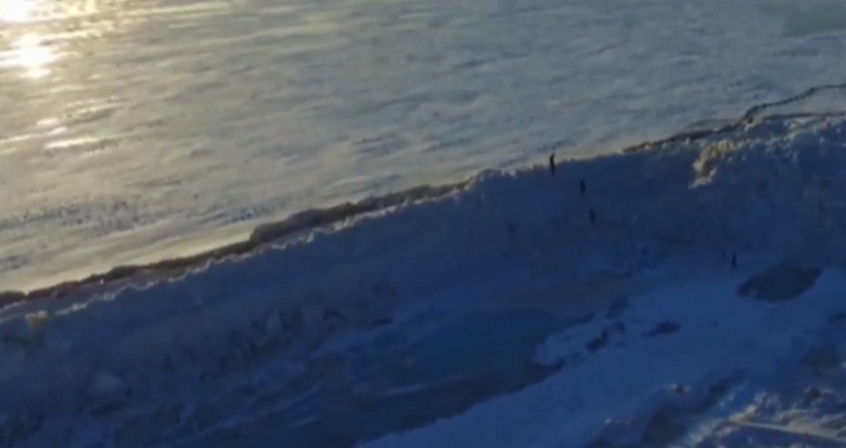 Tél jelent meg a Khanka-tónál