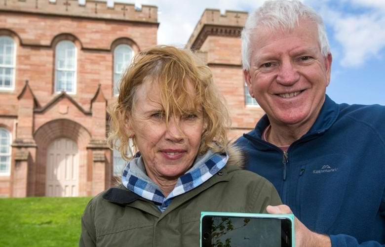 A szörny újból fényképezett Loch Ness-en