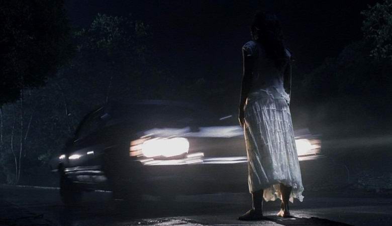 Az orosz úton szellemet lőttek le, amely csak a fényszórók alatt látható