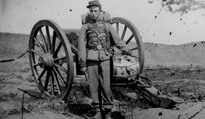 A videó a polgárháború alatt egy amerikai katona kísértetét ragadta meg