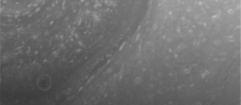 A „Cassini” utolsó küldetés kezdete - a Szaturnusz hatszöge közelről 