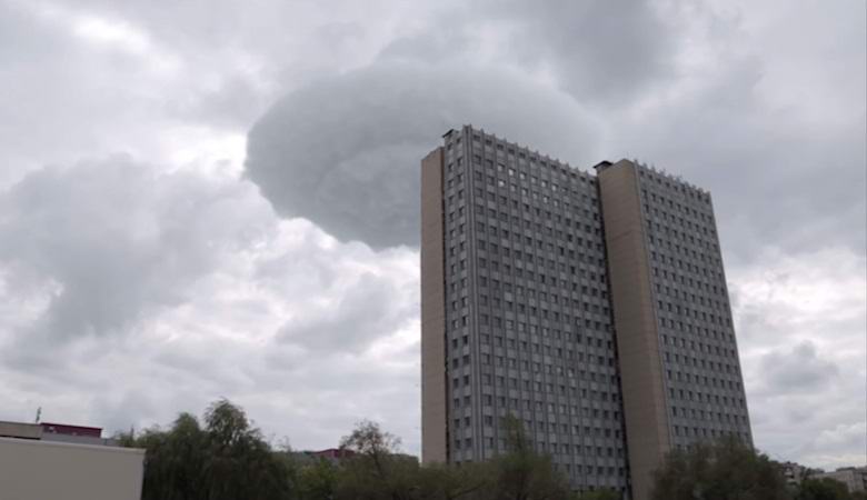 Freaky vitorlázott Moszkva felett