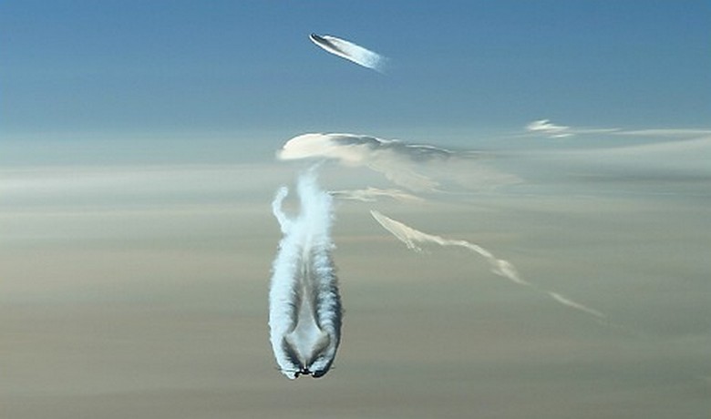 Az UFO elhagyta a leszállást Dél-Kalifornia felett