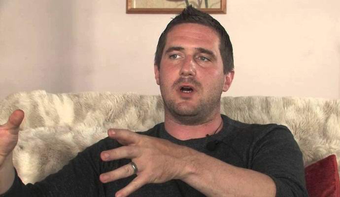 Egy ufológust, aki félt az élete miatt, halottnak találták