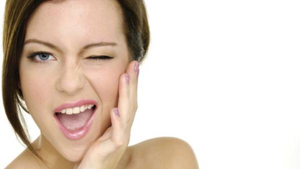 pattanás az arcon ómen 