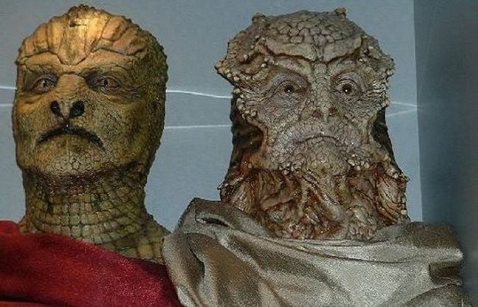 Nem minden idegenek barátságosak és emberségesek a földlakókkal szemben