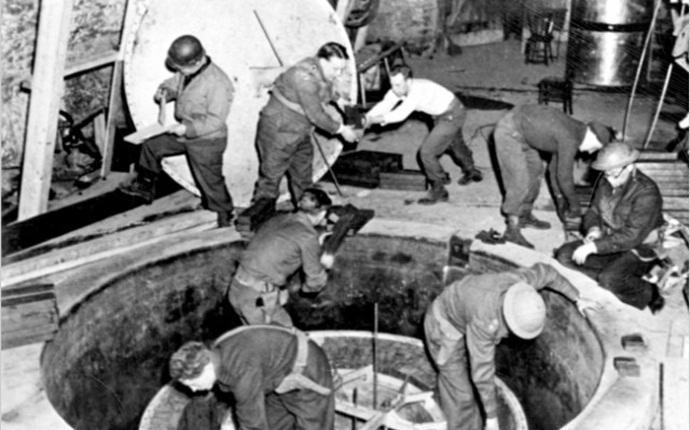 A német történész megtalálta a Harmadik Birodalom nukleáris bombáit